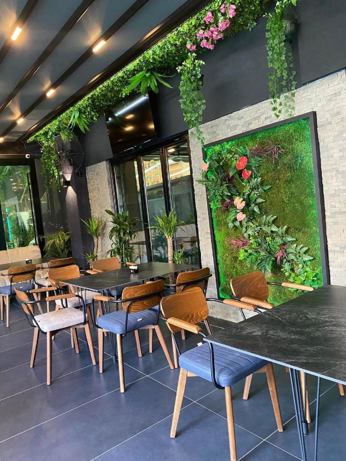 Szálloda 313 Center 4*