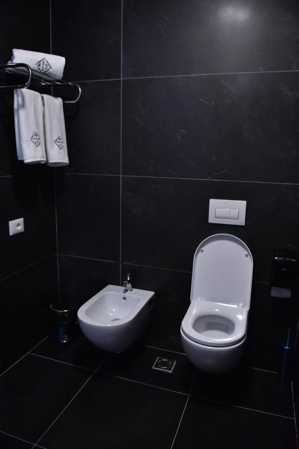 313 Center Hotel 4*